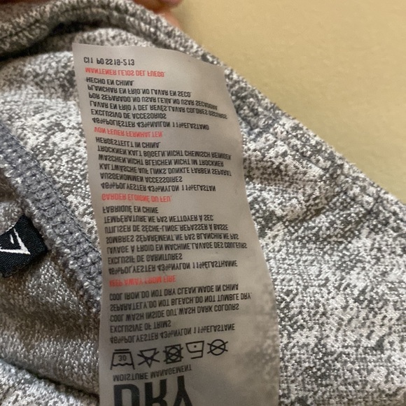 Gymshark Dry Fleur Texture Gray Leggings Size S - Picture 14 of 14